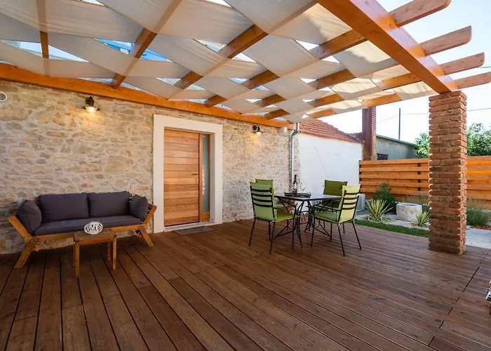 Tatil Evi Perliano *