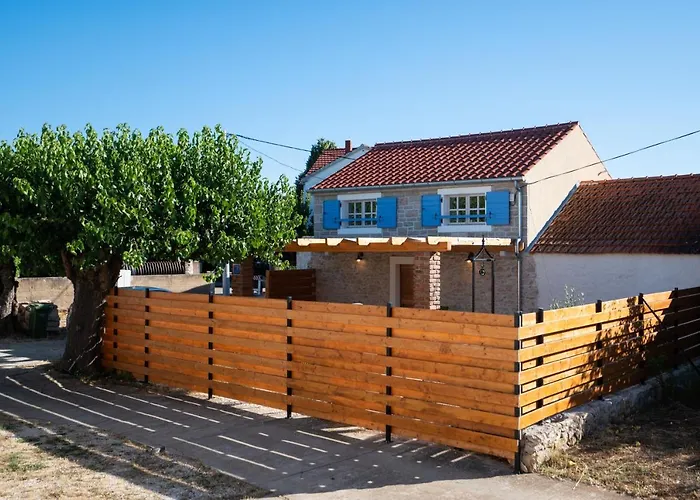 Nyaraló Perliano Sukošan