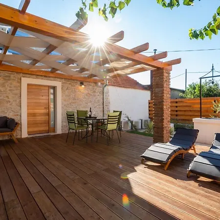 Perliano Hébergement de vacances Sukošan